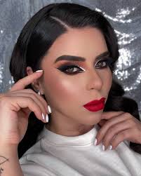 PRISCILLA LOZANO (@priscillalozanomakeupstudio) • Instagram photos and  videos