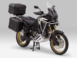 My local dealer is giving me a huge discount on the old stock brand new crf1000l dct ( almost 6k dollars price difference). 2020 Honda Africa Twin Dct