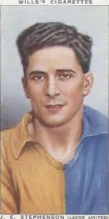 1939 Churchman Association Footballers #40 Tommy Rowe Tobacco Cigarette  Card