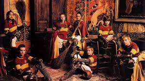 Tons of awesome harry potter gryffindor wallpapers to download for free. Hd Wallpaper Gryffindor Logo Harry Potter Wallpaper Flare