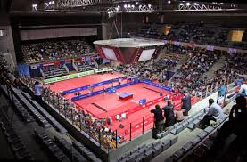 1 / 2 — — afficher en plein écran. Country Hall Liege Wikipedia