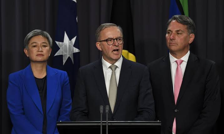 Eight priorities for Anthony Albanese's new Labor government | Australian politics | The Guardian