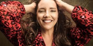 Cindy Noel comemora idade nova com show de Gabriel Diniz