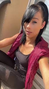 Diana Eder's Instagram, Twitter & Facebook