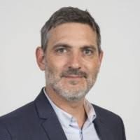 100+ profils pour “Steiger”