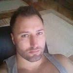 Adam Hett's Instagram, Twitter & Facebook