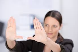 Reactoarele nucleare de la cernavodă utilizează tehnologia canadiană cunoscută sub acronimul candu. Resurse Umane Nuclearelectrica