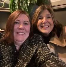 Hi where is best to eat at night for a family