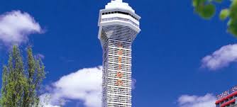 What are the parking options at seneca niagara resort & casino event center? Niagara Falls Casino Shows