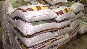 On the subject of bulk mulches, bulk mulch guys will be your regional authority. D S Garden Center And Feed Store 4434 Martins Branch Rd Charleston Wv 2021
