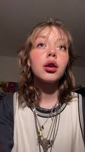 Lily Schafer's Instagram, Twitter & Facebook