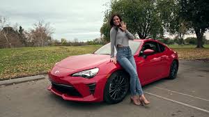 A low, wide fastback coupe that's sleek but not striking. 2017 Toyota 86 Is Not Built For Everyone Including Your Girlfriend The News Wheel