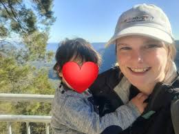 Babysitting and pet services available in Oneonta