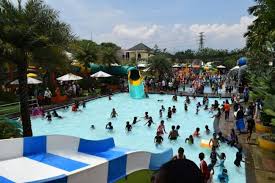 12 Waterboom Di Bandung Paling Terkenal Terbaik Waterpark Bandung