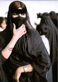 bedwin women wearing burqa and abaya kuwait سيدة بدوية الكويت arabian women arab women arab fashion