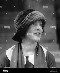 Carolyn Griffin's Instagram, Twitter & Facebook