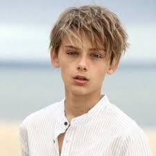 Melissa Luckey (lissluckeylloyd)