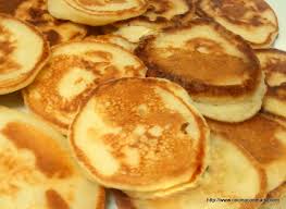 Receta paso a paso con imágenes de filetes rusos, una receta fácil y los retiramos del fuego, y los depositamos sobre papel de cocina para absorber el exceso de grasa. Blinis Cocinaconmarta Com