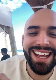 Gringos y Gordas: Una Conversación Divertida