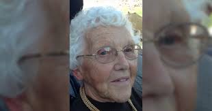 Clara Mae Knoell (October 28, 1933