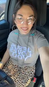 LOOK AT THOSE ADORABLE SOCKS 😍💕 Credit: Angie Hills