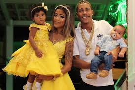 824 likes · 1 talking about this. M6vvzd51hzn0jm