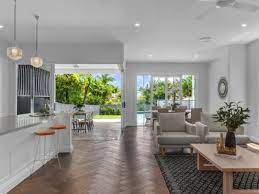 Queenslander house plans, floor plan friday the queenslander, queenslander traditional queenslanders, garth chapman homes floor plans ranch house plans open floor plan. Humble Queenslander Cottage Gets Dramatic Hamptons Style Makeover