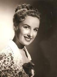 Por este amor, la conductora casi ¡deja su carrera! 16 Ideas De Mirta Legrand Mirta Legrand Gente Famosa Cine