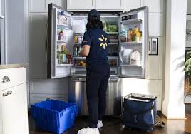 Walmart Delivery Service That Places Groceries In Your Fridge Launches This Fall Delivery Groceries Delivering Groceries Walmart Grocery Delivery