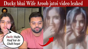 Kiya Sharma on X: Ducky Bhais Wife Aroob Jatoi Leaked MMS Video -  t.coYXZ9epgTAX DuckyBhai AroobJatoi DuckybhaiAroobJatoi  Embarrassing AnkitGupta GeneralElection2024📷 IndianCricketTeam  Wankhede JayShah Kesha THEBOYZ Sikandar ...