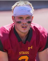 hillary cotton 🏈🌺🌴🌊 (@mc2mom) • Threads, Say more