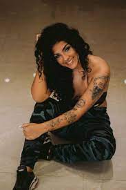 Disfruta la musica de bianca belen, canciones en mp3 bianca belen, buena musica bianca belen 2021, musica, musica gratis de. Mc Bianca Cantora Do Sucesso Tudo No Sigilo Conta Sobre Dificuldades No Mundo Da Musica