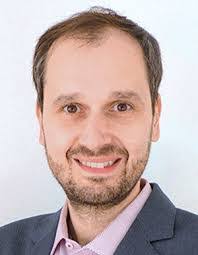 Alberto Fuller's Instagram, Twitter & Facebook