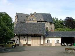 Établissement humain en allemagne (fr); Schloss Hausen Restaurant Hotel Standesamt 36280 Oberaula Hausen
