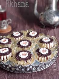Ce Sont Des Gateaux Sans Cuisson Pour Ma Part Pour Le Plus Grand Bonheur De Ma Tribu Gateau Algerien Sans Cuisson Gateau Sans Cuisson Recette Gateau Oriental