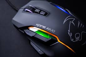Rgb a multizone illumination gives you 4 independently configurable led light zones + a glowing mouse. On The Range S 10th Anniversary Roccat Launches The Kone Aimo Mouse