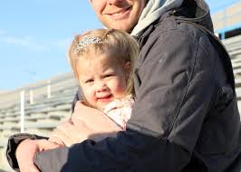 Great evening hanging with the family. We had a chance to get together  (family pics coming soon), break bread, share some laughs and memories  while celebrating Abigail's birthday. Good times.