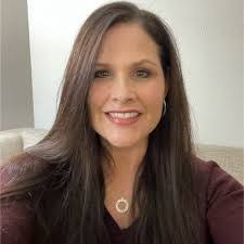 Jennifer Matney's Instagram, Twitter & Facebook