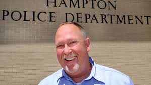 Gidley retires after 31 years with Hampton police