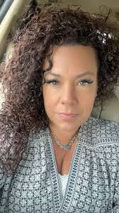 Hello, Relocating to Charlotte for work. Can you suggest the areas with  good neighborhood and easy transportation to downtown? Thanks