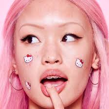 Create your supercute look with this popular collection featuring bright eyeshadows, a shiny lip gloss, a lash defining eyeliner duo, and a sweetheart sponge. The Best Hello Kitty Beauty Products Of 2020 Shop Hello Kitty Beauty