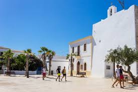 Check spelling or type a new query. Dorfer Und Ferienorte Auf Formentera Ibiza Spotlight