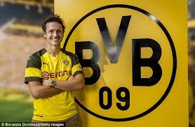 Dortmund Sign Delaney For 17 5m Despite Premier League Offers Dortmund Borussia Dortmund Delaney