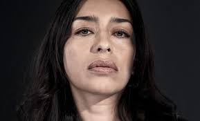 Adriana Paz lleva su voz a Cannes