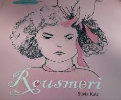 La tapa es rosa nena y la contratapa también