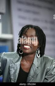 President Barack Obama presents the 2010 Citizens Medal to Daisy M. Brooks  of Chicago, Wednesday, Aug. 4, 2010. during an event in the East Room of  the White House in Washington. Brooks