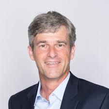 Daniel Siegenthaler's Instagram, Twitter & Facebook