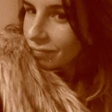 Lisa Landolfi's Instagram, Twitter & Facebook