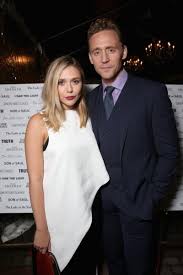 Plus, learn if hiddleston has a wife. Elizabeth Olsen Shoots Down Rumors She S Dating Tom Hiddleston New York Daily News
