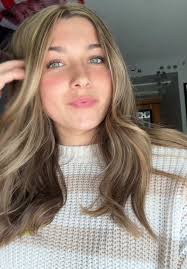 Chloe Khan Daughter Destiny Account